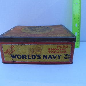 Vintage World's Navy Tobacco Tin , Tobaccianna , Worlds Navy Tobacco Plug Smoking , Vintage Collectible Tin , Home Decor Tin , Advertising image 2