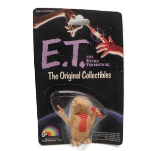 E.T. The Extra Terrestrial  PVC Figure , ET Miniature Figure , E T Phone Home , Cake Topper , 1982 E T Movie , LJN Action Figure , Alien Toy