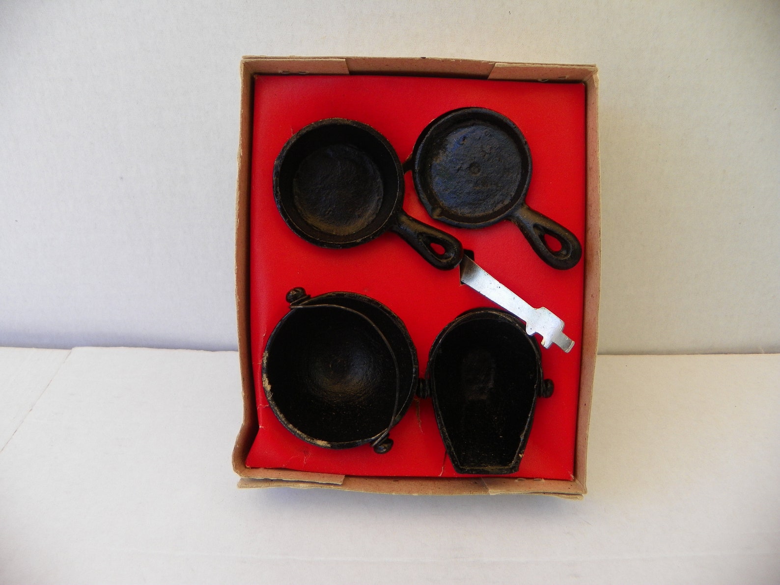 Vintage Greycraft Pots and Pans with Box Cast Iron Miniature Etsy