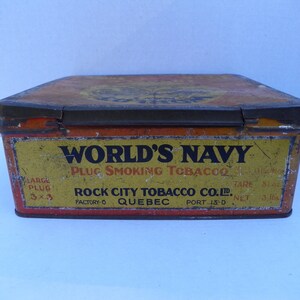 Vintage World's Navy Tobacco Tin , Tobaccianna , Worlds Navy Tobacco Plug Smoking , Vintage Collectible Tin , Home Decor Tin , Advertising image 4