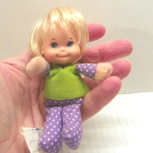 1975 Mattel Honey Hill Bunch Lil&#39; Kid Doll , 1970&#39;s Li&#39;l Kid Honey Hill Bunch Cloth Doll , 4&quot; Blonde Soft Body Mattel Doll , Mini Doll Lil