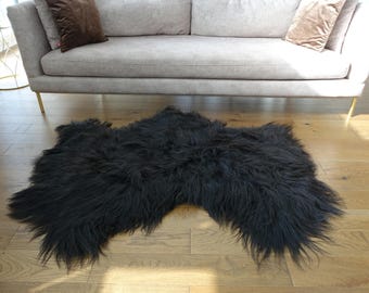 Triple Black Icelandic Sheepskin Rug: Long Hair Accent Rug (63in-43in)