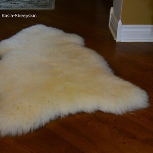 SALE Original, Natural GIANT Rug XXL 52 x 32 White Genuine Natural Sheepskin Rugs Exclusive Rug Area Rugs Carpet Outdoor Rugs Cheap Rugs S image 2