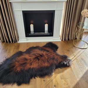 Black & Rusty Brown Sheepskin Rug: Long Wool Decorative Rug (140x80cm)