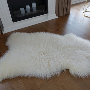 NaturaI Sheepskin With Curly  DEFECTS Lambskin Sheep skin rug pelt long wool soft, schaffell, Hygge