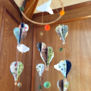 Woodland Theme Hot Air Balloon Baby Mobile Crib Toy per l'esperienza di visione del bambino