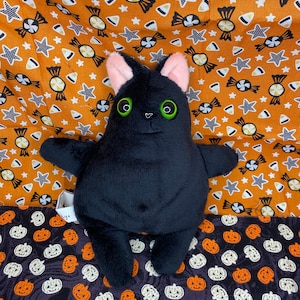Fat Black Cat Bean Bag Plush ( Green Eyes)