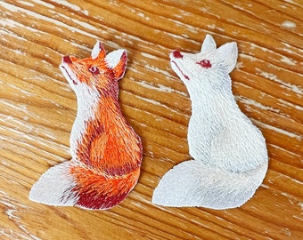 Embroidered Fox Iron On Patch – You Choose the Color – White or Orange – 2.75 x 2 Inch – DIY Boho Style For Jackets – Bags – Craft Projects