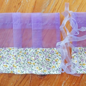 Quatre petits sachets de lavande - Pochettes vides en coton et mousseline à fleurs - 15 x 7 cm - Ajoutez votre lavande séchée