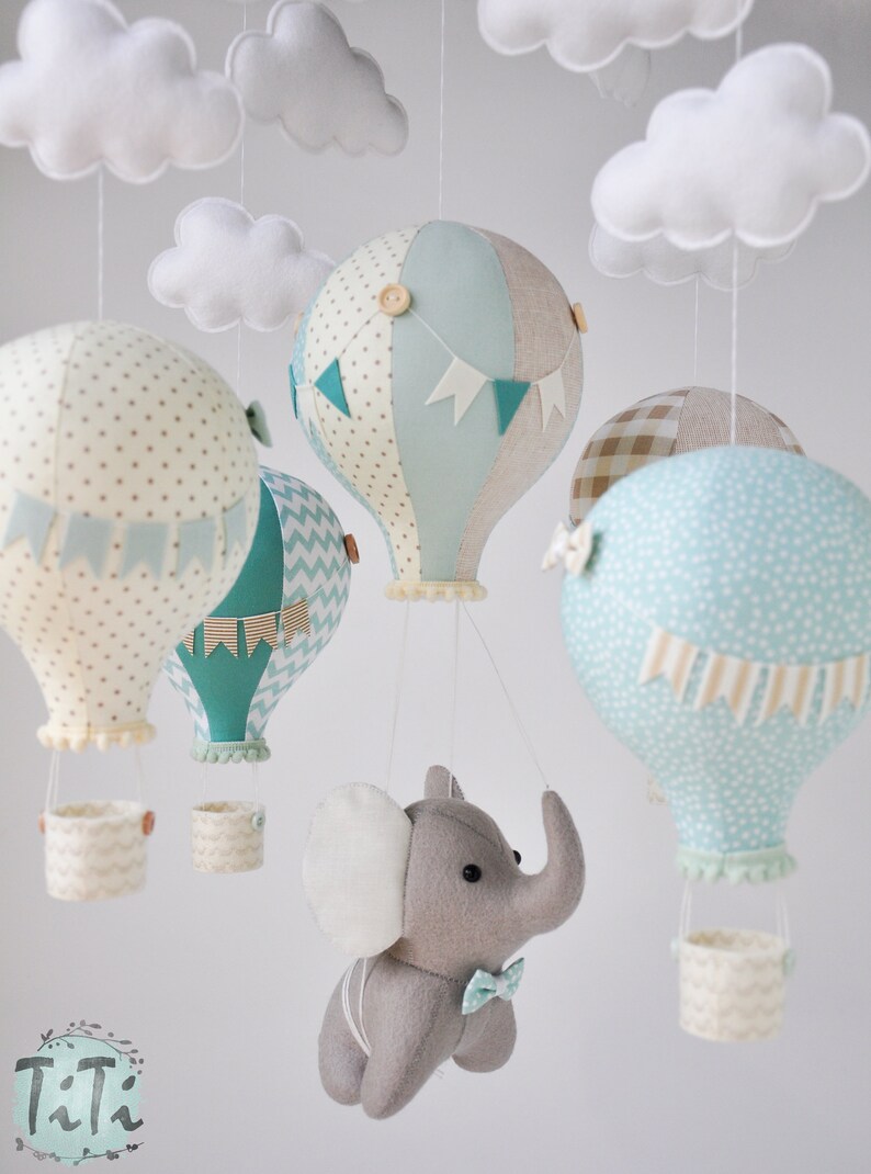 Elephant baby mobile, Travel Mobile, montgolfière mobile, balloon mobile, elephant balloon mobile, beige sage vert ivoire, style rétro image 3