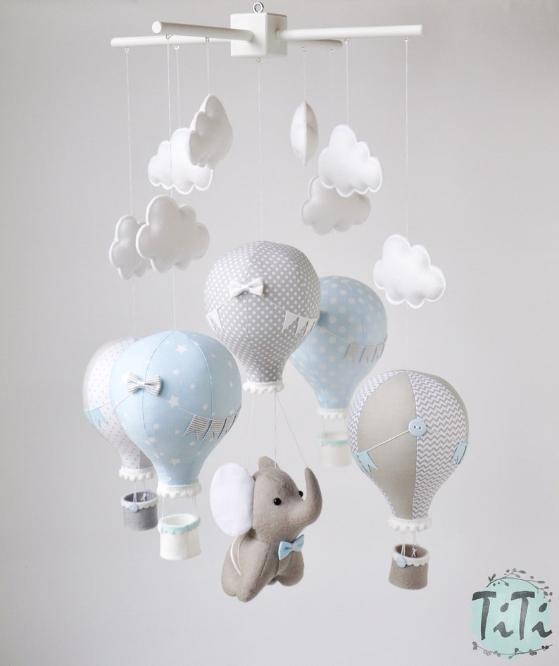 Éléphant et montgolfières bébé mobile, thème de voyage crèche, feutre éléphant, bébé bleu taupe gris mobile, bébé garçon mobile, baby shower image 6