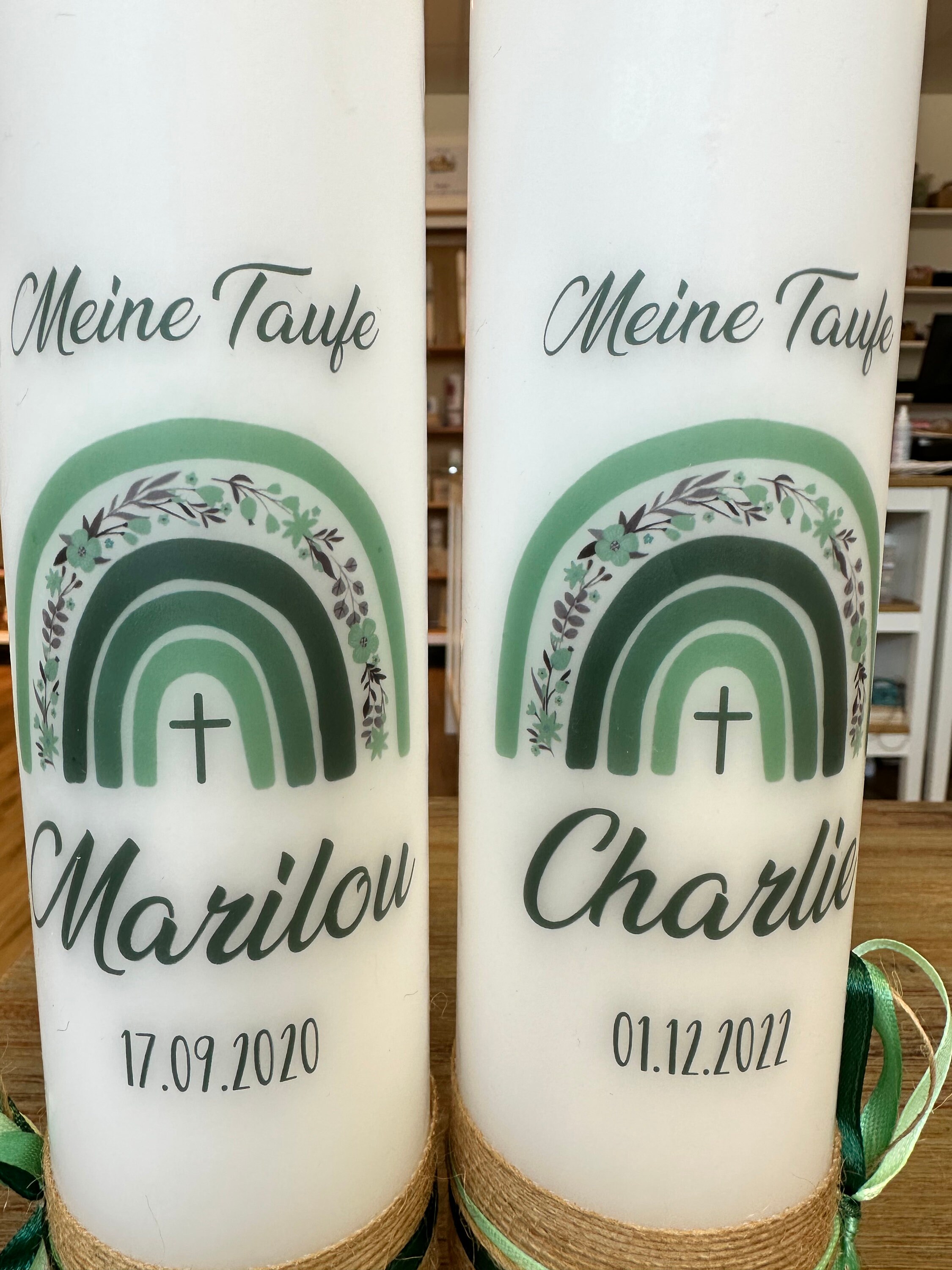 Taufkerze Eukalyptus Fisch Elias - 25cm Kommunionkerze In Gold-Salbei