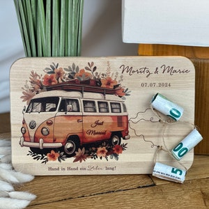 Hochzeitsgeschenk, Geldgeschenk, Holz, Auto, Brautpaar, Geschenk zur Hochzeit personalisiert im Boho Styl WV Bulli T1 braun-orange