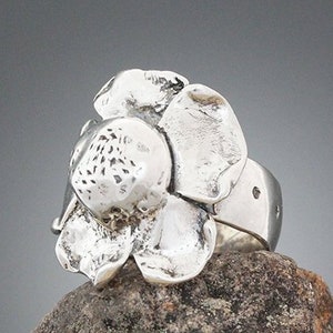 Sterling Silver Flower Ring - Statement Ring - Silver Ring - Large Ring - Floral Ring - Boho Jewelry - Boho Ring - Silver Jewelry - Organic
