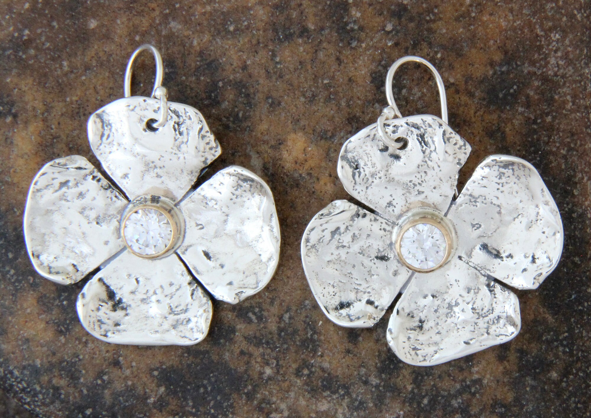 Orecchini A Fiocco Di Fiore In Argento 925 Con Zirconi – Donna, Anallergici, Regalo Con Sacchetto Di Velluto, Varie Tinte