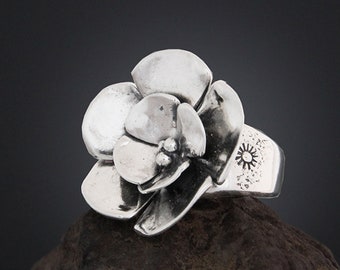 Dubbel ring med hundträblomma i sterlingsilver - Dogwoodsmycken - Blommig ring - Blomring Botaniska smycken - Silverring - Statementring