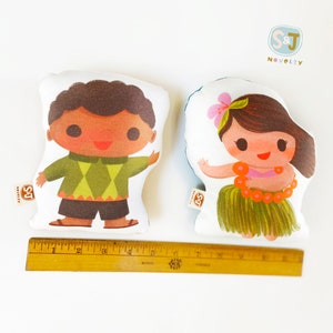 Organic Small World Kids Soft Rattle Set, Island Hula Girl, Africa Boy ...