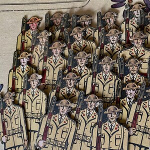 Muñecas de papel vintage juguetes soldados SET DE 30 recortes de cartón del ejército militar troquelados litografía guerra
