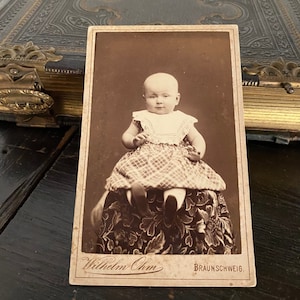 Vintage CDV Carte de Visite baby kinderen meisje studio foto collectible foto