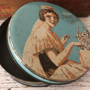 Vintage Art Deco tin box French Mirat Patissier pastry confectioner flapper lady woman blue vanity