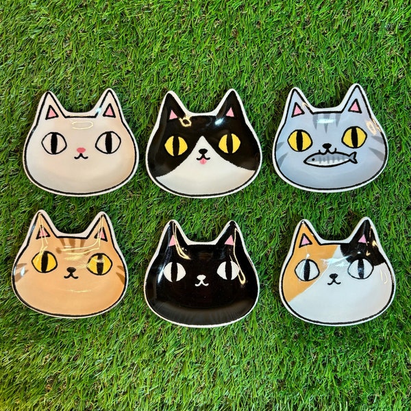 Hey Bro ! Cat Brothers and Sisters  cat face shape Small plate cute cat