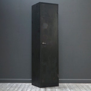 Customisable single door vintage industrial locker with brass T knob. image 2