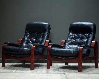 Paire de chaises « Relax II » noires de Göte Möbler Nassjö avec repose-pieds