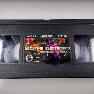 Dirty video mixer - deluxe vhs upgraded circuit!!