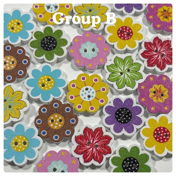 SALE!  10, 20 or 40 Wood flower buttons assorted mix daisy crafts 19mm 3/4" 19 mm 3/4 wood painted wood flowers pretty GROUP B DC