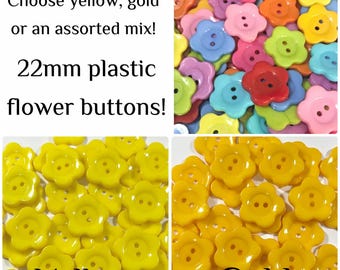 8, 16 or 32 Flower buttons GROUP A assorted mix assorted 7/8&quot; 22 mm red pink blue green yellow gold craft large plastic flowers 22mm GROUP A