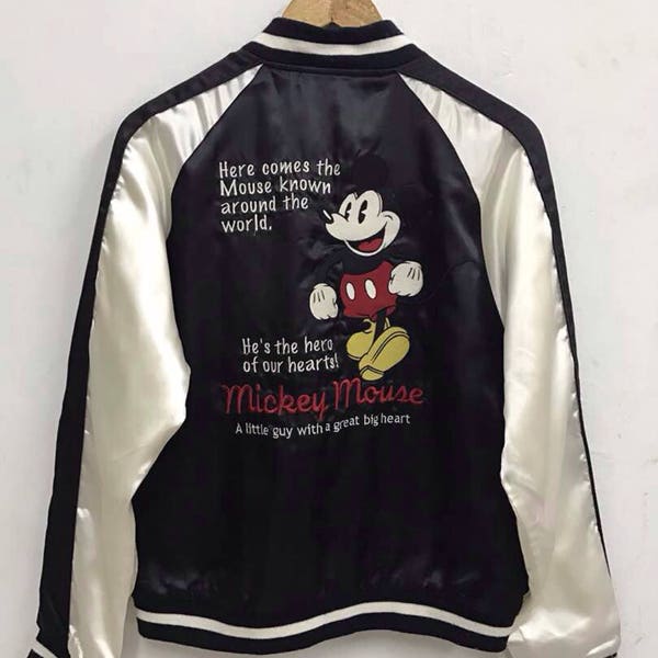 Vintage Sukajan japanische traditionelle Mickey Mouse Japan Yokosuka Stickerei Souvenirs Satin Jacke Größe M (siehe Messung)