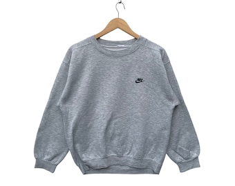 Vintage NIKE tröja Nike 90-tals Swoosh-logotyp Streetwear Nike Sportswear Nike Hiphop TTS Medium (se mått) - saknas etikett.