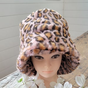 Pink Leopard Faux Fur Bucket Hat/ Fur Bucket Hat/ Leopard Bucket Hat/ Bucket Hat