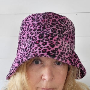 Pink Leopard Faux Fur Bucket Hat/ Leopard Bucket Hat/ Fur Bucket Hat/ Bucket Hat/ Winter hat