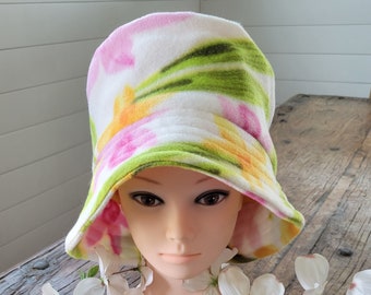 White Floral Fleece Bucket Hat/ Adult Fleece Bucket Hat/ Bucket Hat/ Fleece Bucket Hat/ Fleece hat/ Winter hat