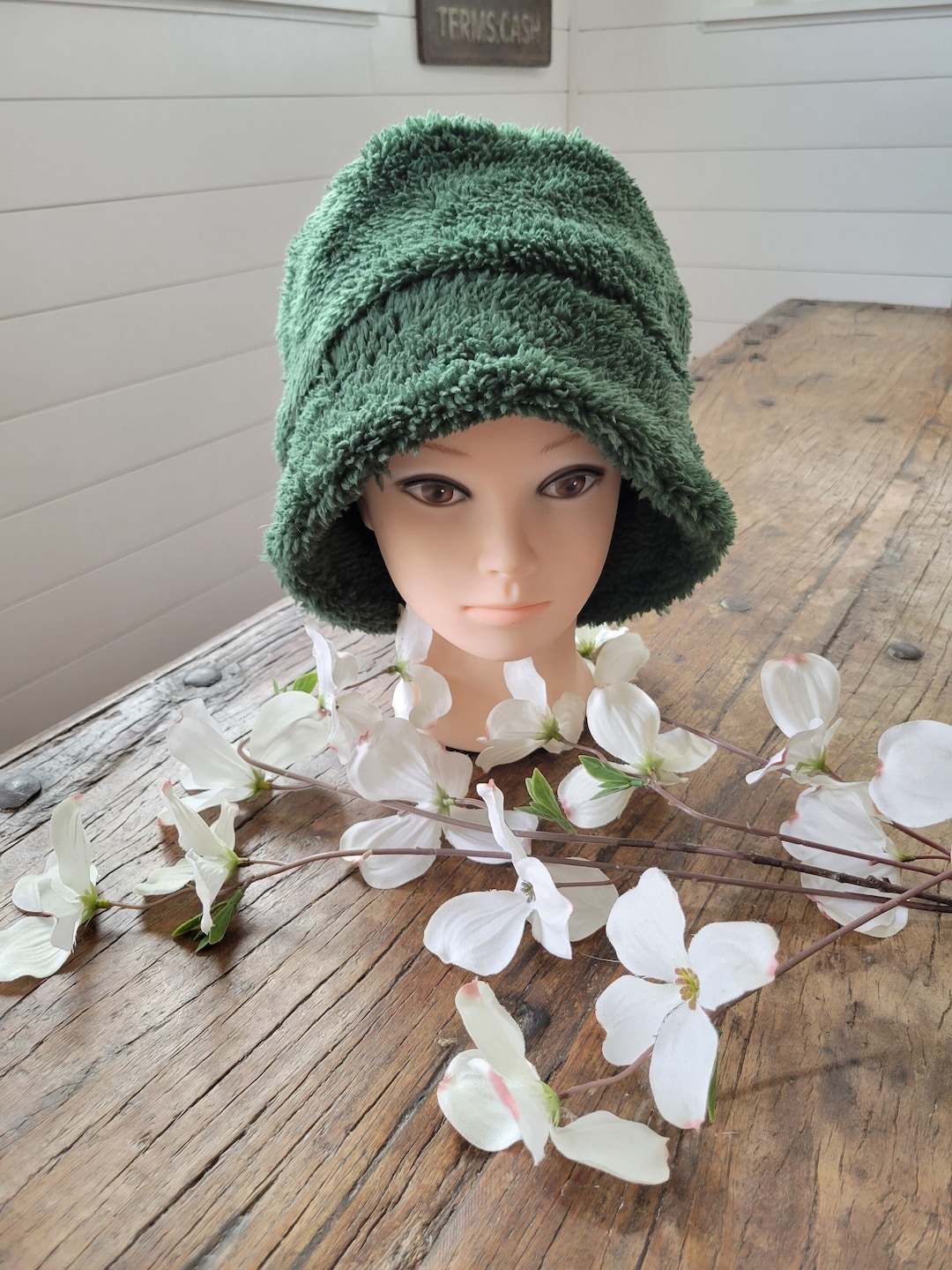 Forest Green Sherpa Bucket Hat/ Adult Bucket Hat/ Green  display picture 1
