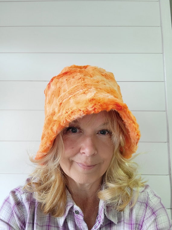 Orange Faux Rabbit Fur Bucket Hat/ Fur Bucket Hat/ Adult  display picture 1