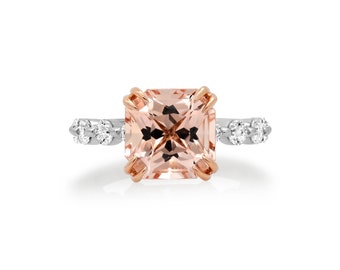 Radiant Cut Morganite with Single Prong Setting / Luxury Jewelry / Anniversary Ring