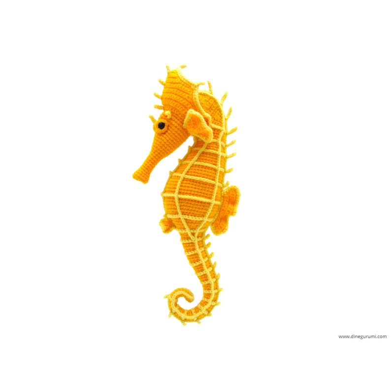 Seahorse amigurumi crochet pattern from Dinegurumi direct download PDF in german and english image 5