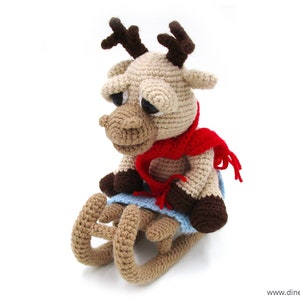 Klein rendier Amigurumi haakpatroon van Dinegurumi Instant download PDF in het Duits en Engels afbeelding 3