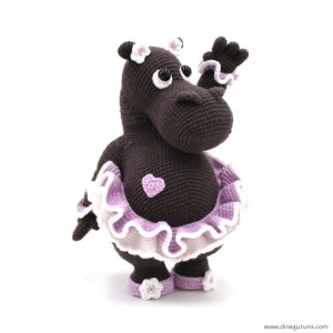 Hippo - amigurumi crochet pattern from Dinegurumi - direct download - PDF in german and english