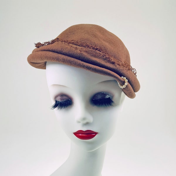 Vintage 1940s Henry Pollak Hat, Brown Cloche Hat, Pearl Decor Hat, 40s 50s Felt Glenover Hat, Terracotta English Tan Hat, Womens Vtg Hat