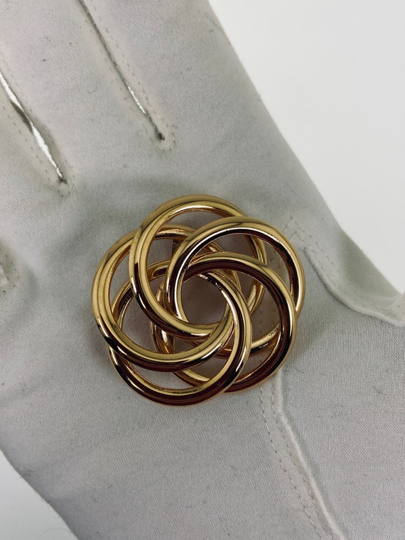 Signed Vintage Napier Small Gold Tone Brooch, Int… - image 4