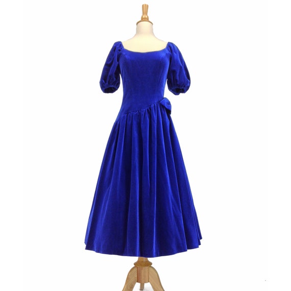 Vintage 50s Blue Velvet Dress, Full Skirt, Rockab… - image 2