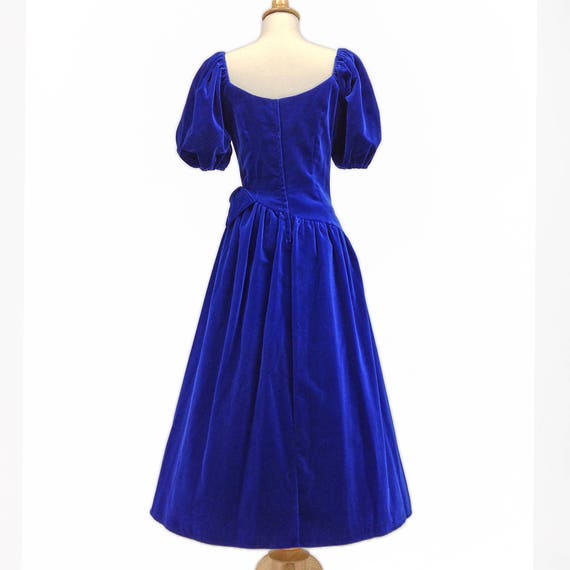 Vintage 50s Blue Velvet Dress, Full Skirt, Rockab… - image 7