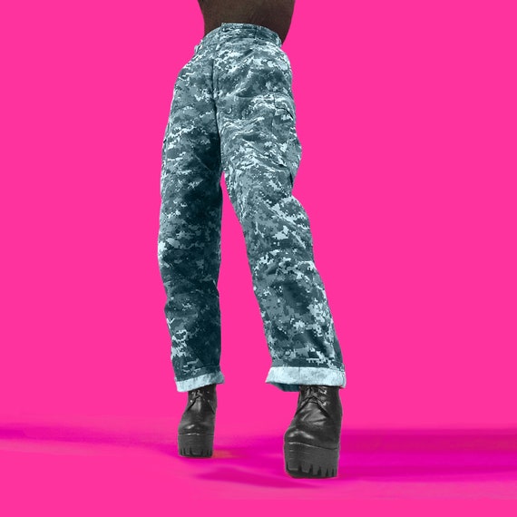 Polycotton,Cotton Multicolor ARMY PRINT WOMENS CARGO PANTS at Rs 349/piece  in Noida