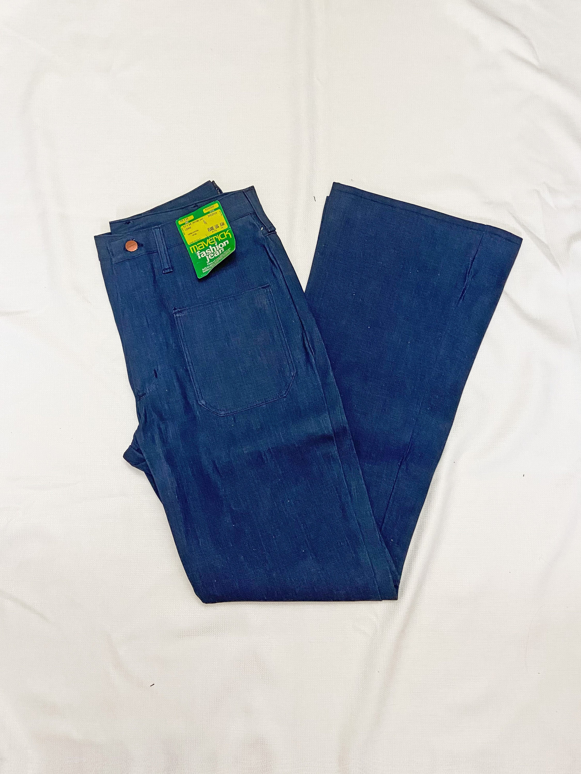 Vintage Retro Mens Denim Flare Pants Men With Bell Bottoms And Wide Legs  Slim Fit Cowboy Style From Corrigang, $20.03