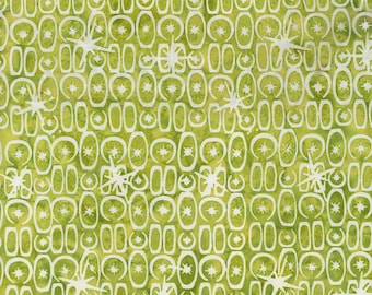 Riley Blake Batik Fabric Green Starburst Groove Quilt Fabric by the Yard