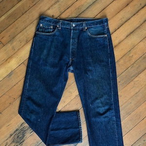 vintage 501s Levis Jeans Made in USA W 37