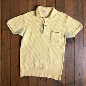 vintage 1950s yellow knit pullover shirt
